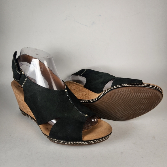 Clarks Shoes - CLARKS Women’s Sandals Size 9 Black Wedge Cork Open Toe Shoes Cushion Soft